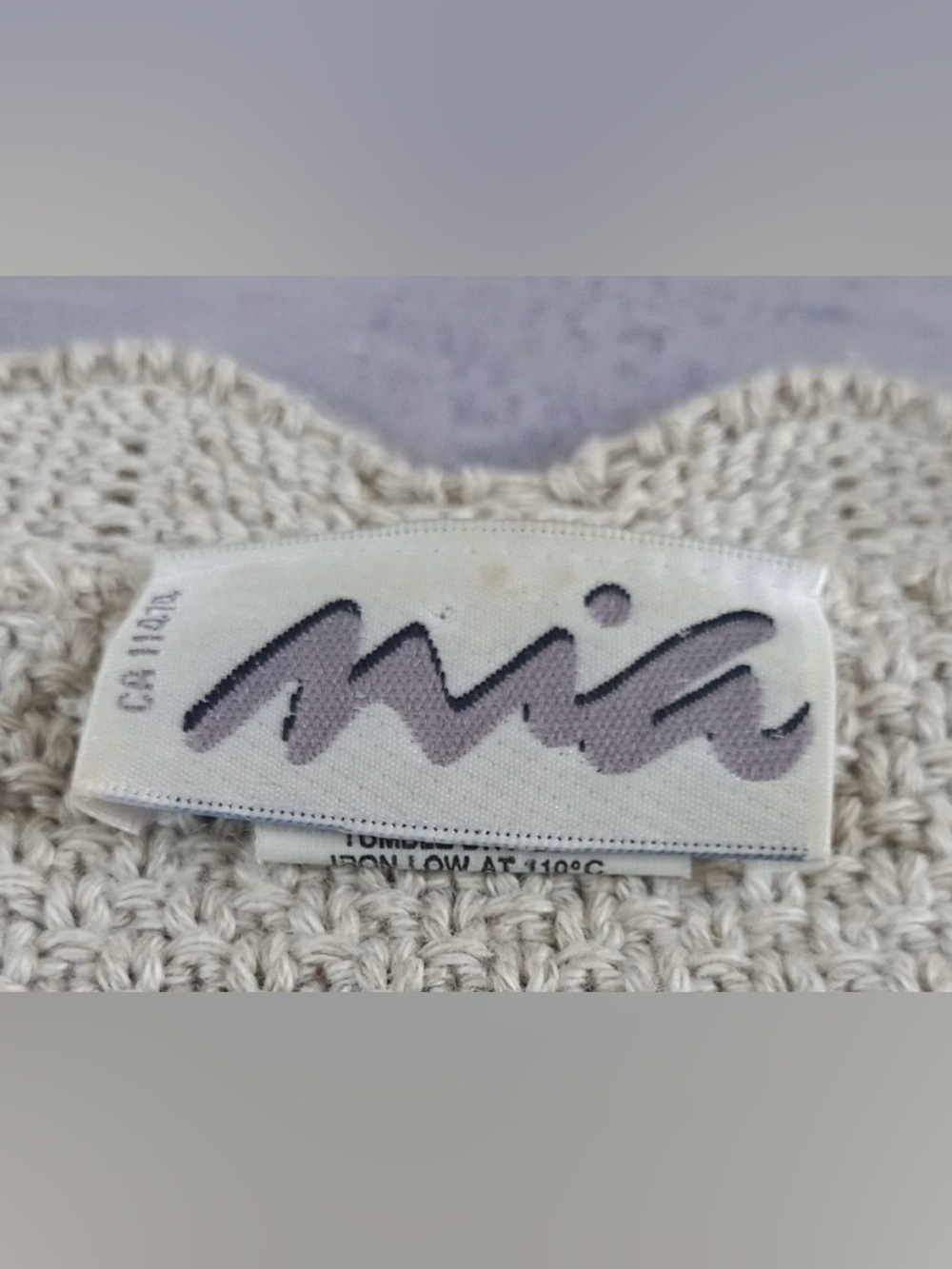 Vintage Cable Knit Sweater (Small) - Picture 4 of 5